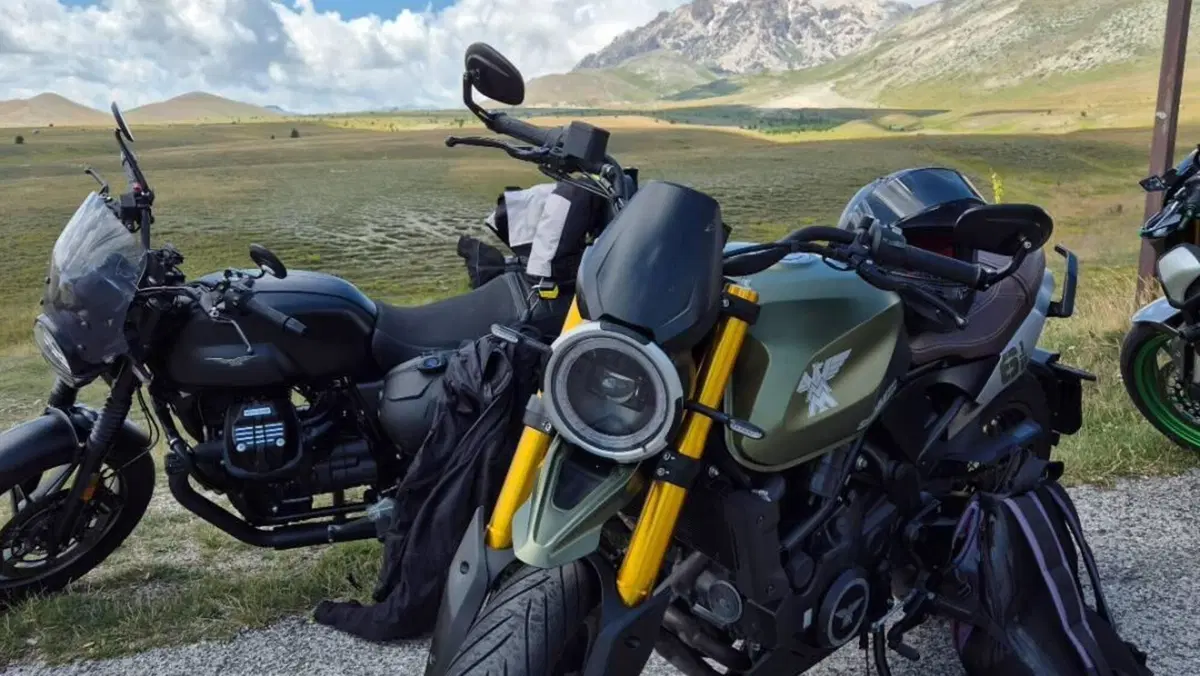 Moto Morini SEIEMMEZZO SCR (2022 - 26)  (2)