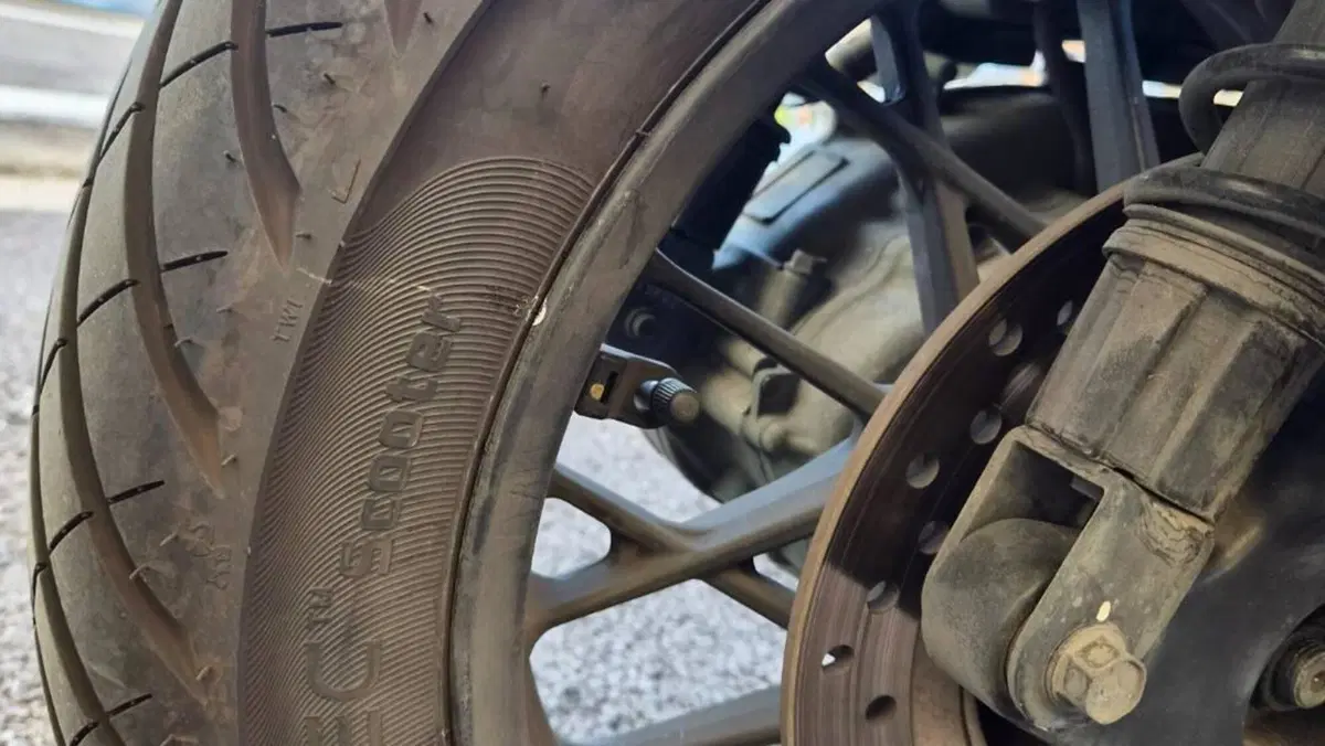 Honda ADV 350 (2022 - 24)  (11)