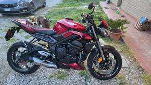 Triumph Street Triple 765 RS (2023 - 26)  (3)
