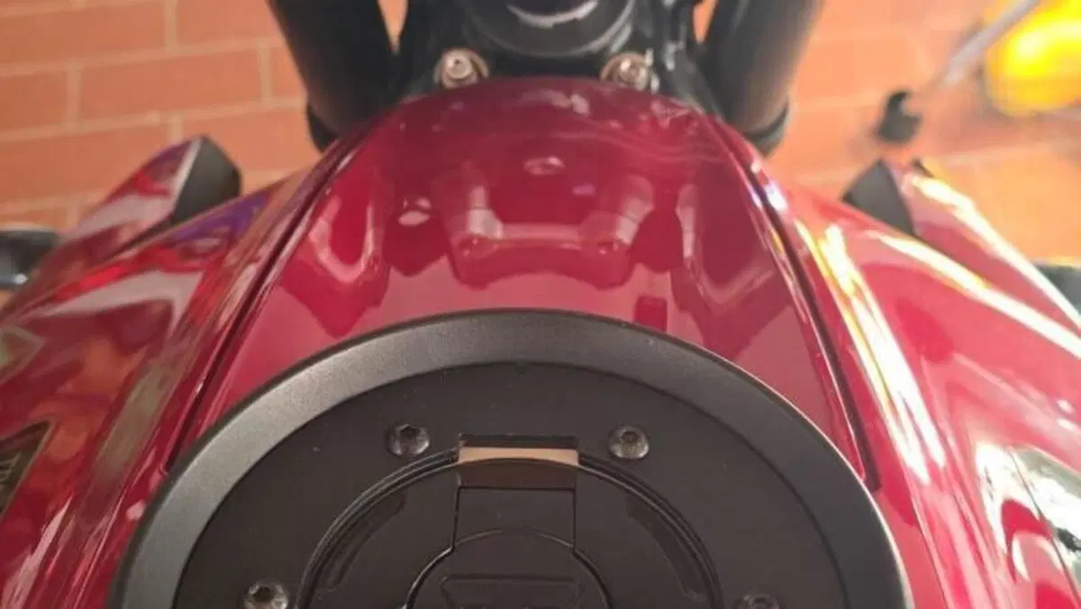 Triumph Street Triple 765 RS (2023 - 26)  (10)