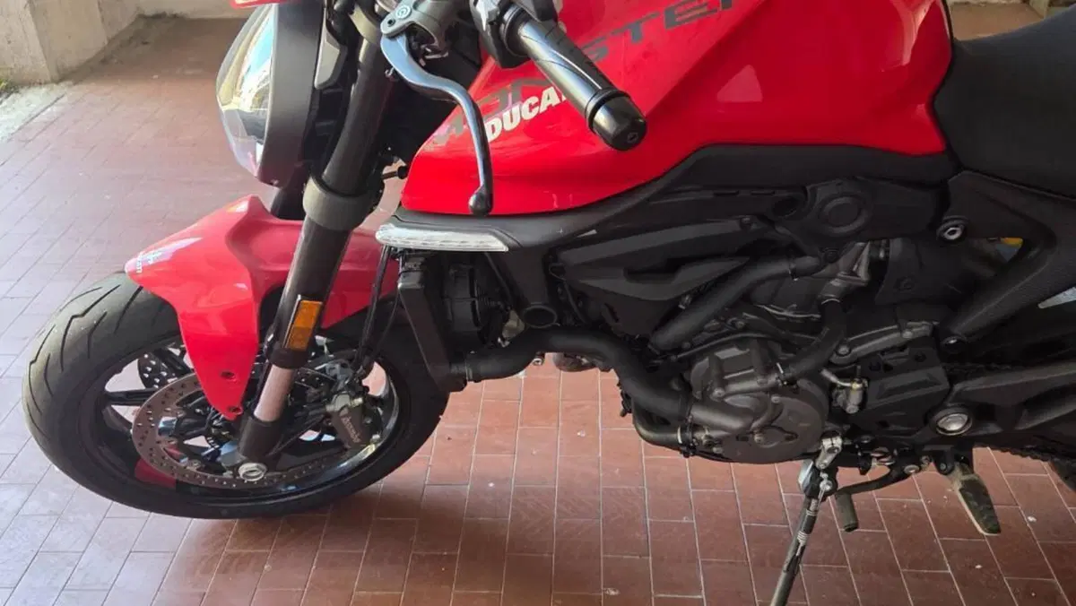 Ducati Monster 937 (2021 - 25)  (4)