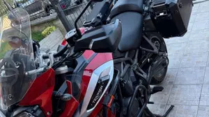 Triumph Tiger 1200 XRt (2018 - 20)  (2)