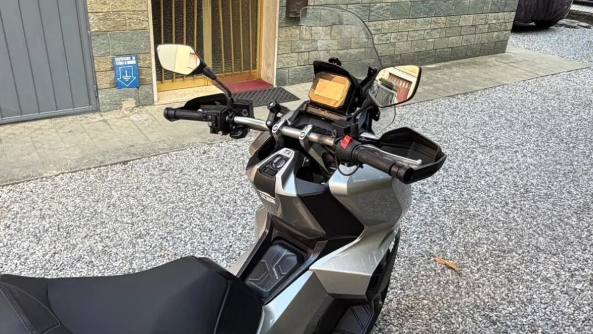 Honda ADV 350 (2022 - 24)  (4)