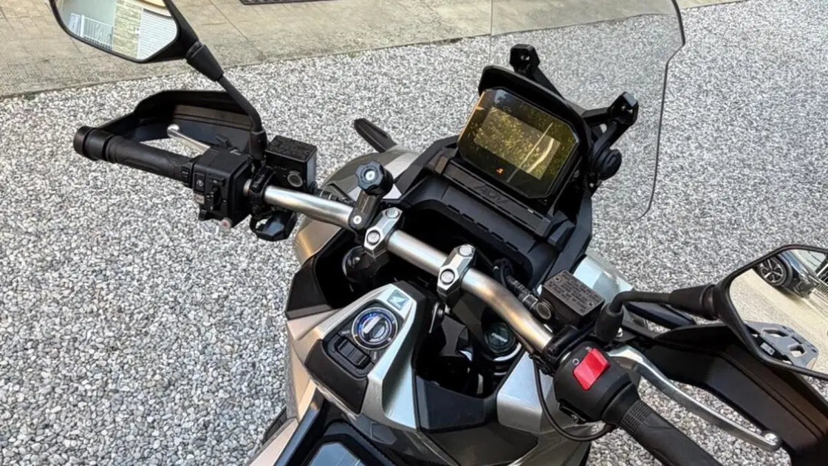 Honda ADV 350 (2022 - 24)  (5)