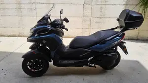 Yamaha Tricity 300 (2021 - 24)  (3)