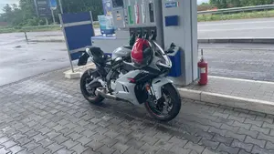 CFMOTO 675SR-R (2025 - 26) 