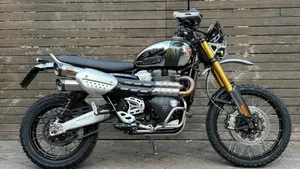 Triumph Scrambler 1200 XE Chrome Edition (2023) 