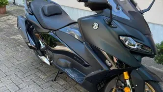 Yamaha T-Max 560 Tech Max (2022 - 24) usata