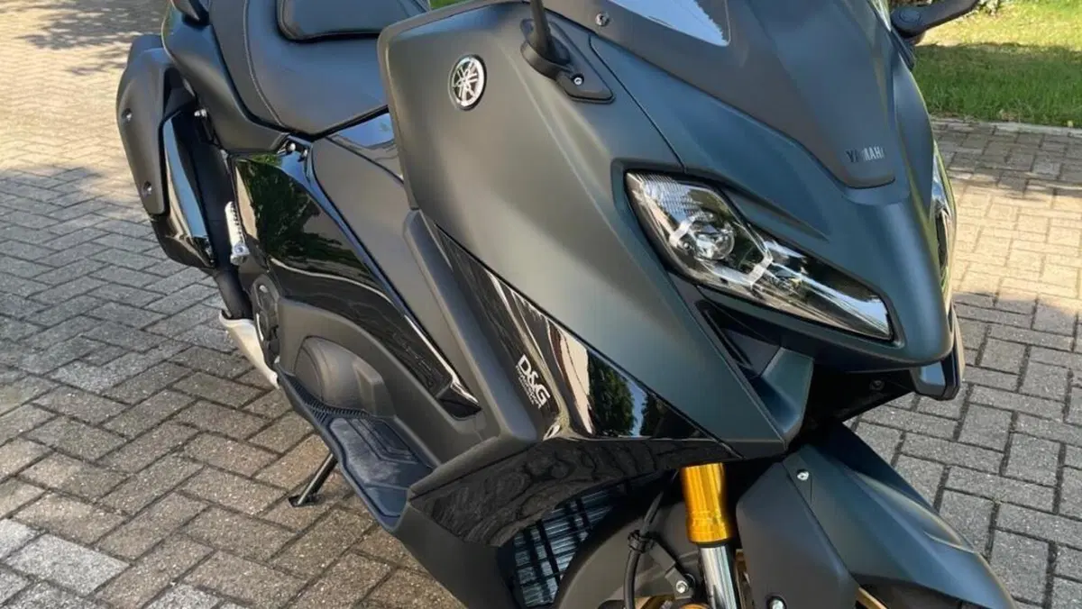 Yamaha T-Max 560 Tech Max (2022 - 24)  (6)
