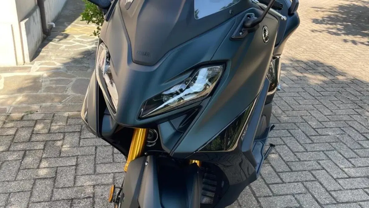 Yamaha T-Max 560 Tech Max (2022 - 24)  (7)