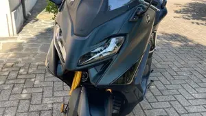 Yamaha T-Max 560 Tech Max (2022 - 24)  (7)