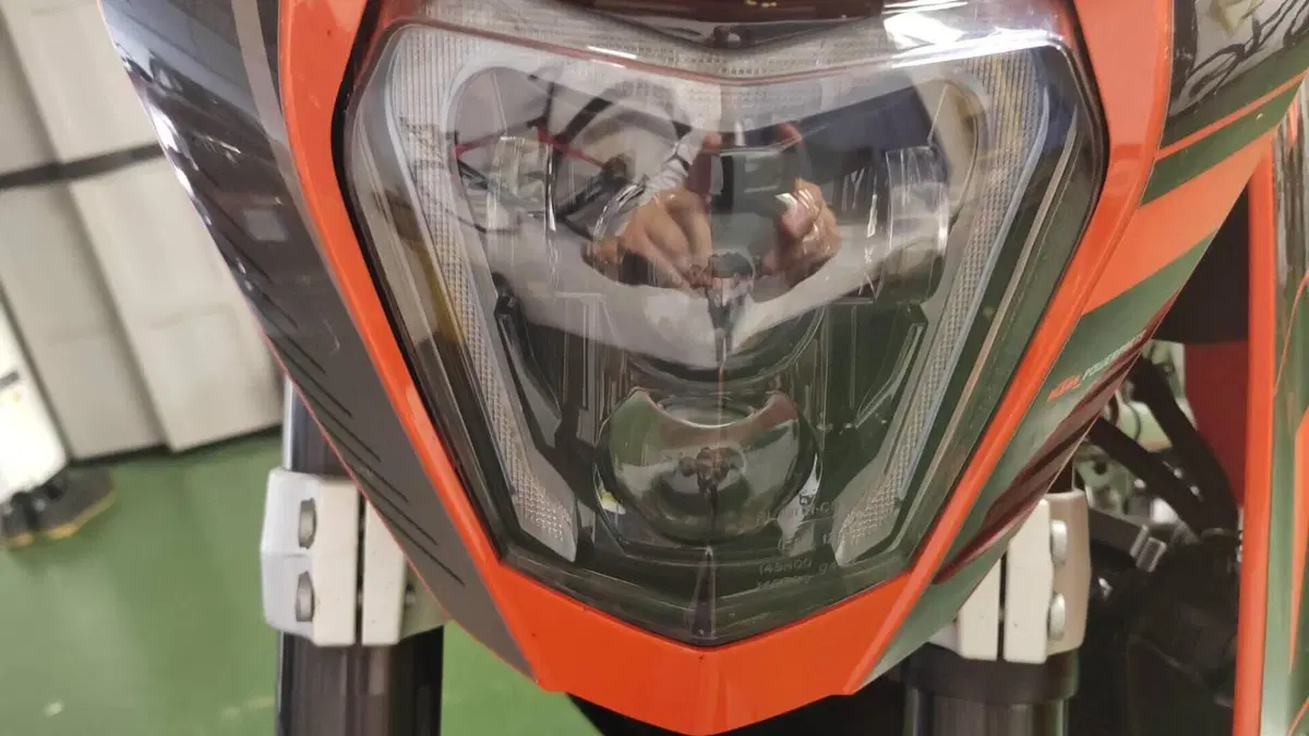 KTM 690 Duke (2016 - 19)  (3)