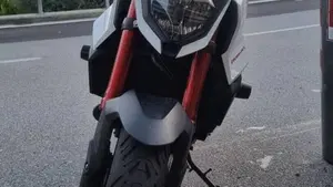 Honda CB 750 Hornet (2023 - 24) 