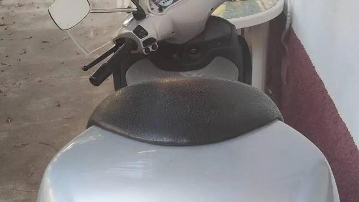 Piaggio Beverly 500  (2)