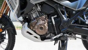 Honda Africa Twin CRF 1100L Adventure Sports (2022 - 23)  (13)