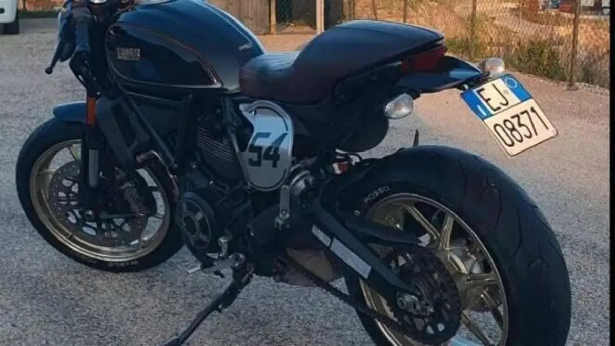Ducati Scrambler 800 Cafè Racer (2017 - 21)  (2)