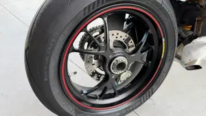 Ducati Panigale V4 S 1100 (2018 - 19)  (8)