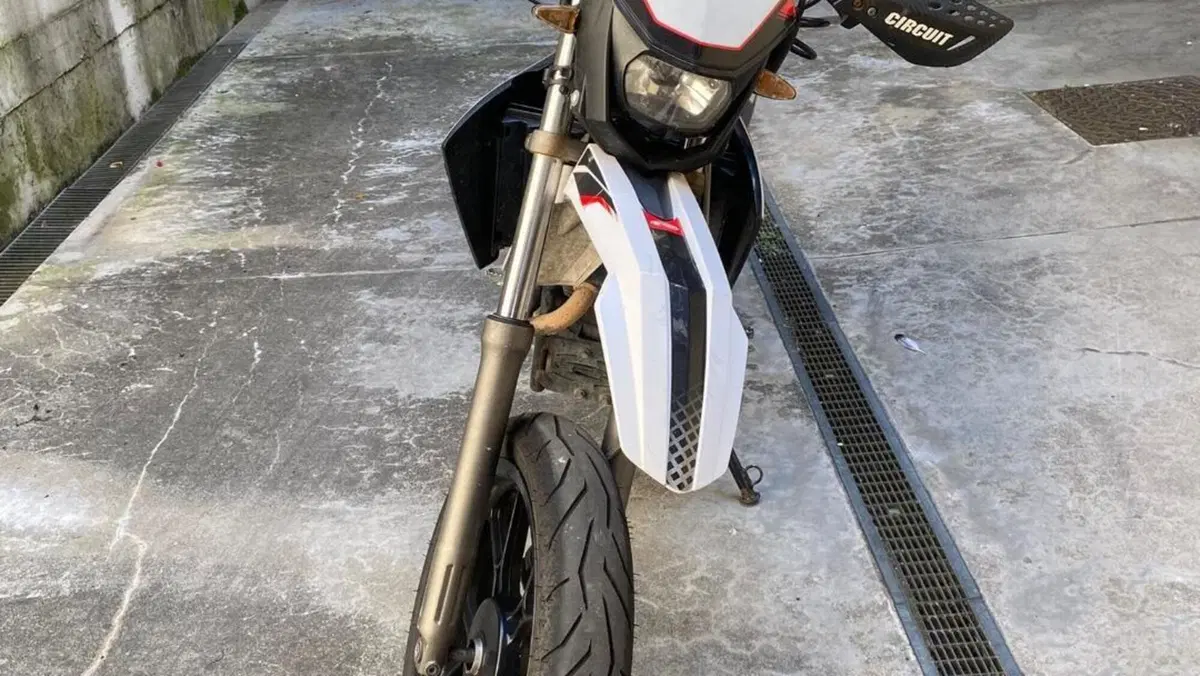 Rieju Marathon 125 Motard Pro (2017 - 20)  (3)