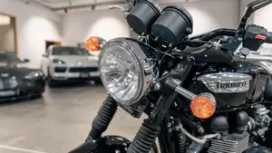Triumph Bonneville T100 (2008 - 16)  (3)