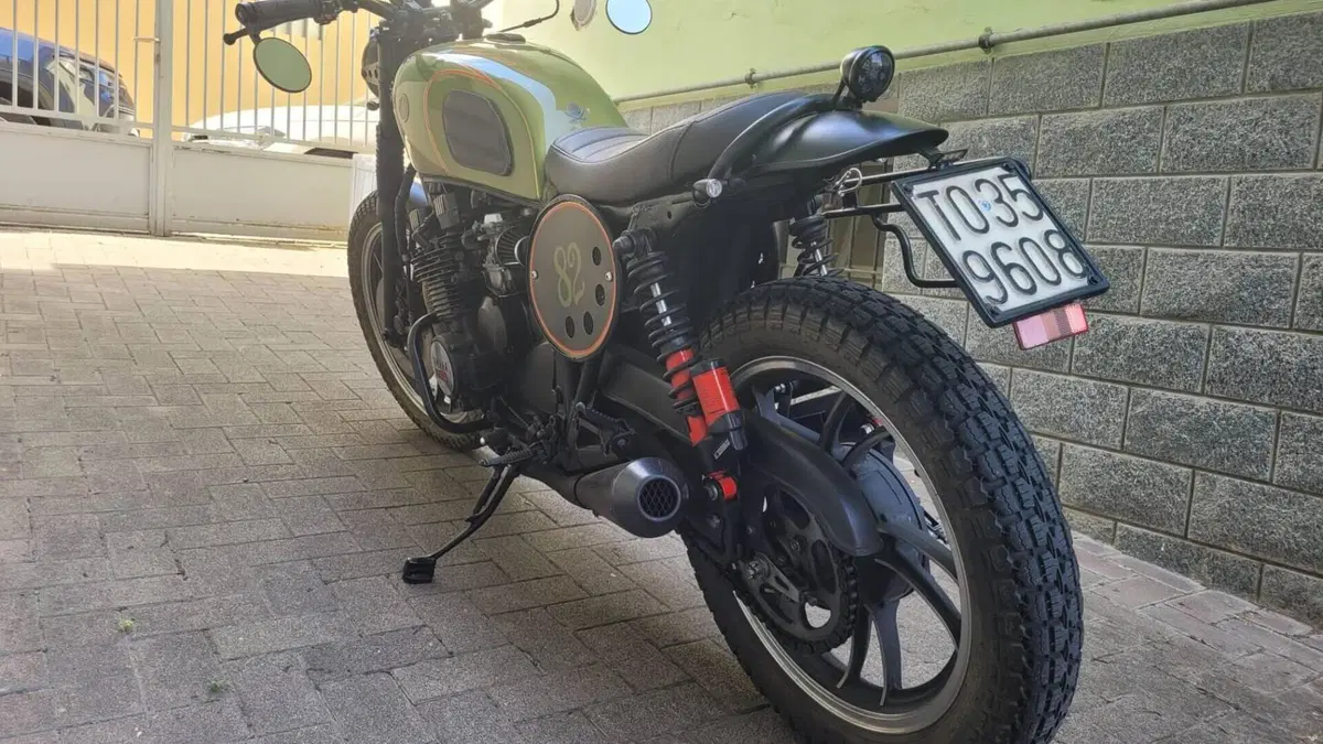 Yamaha   (3)