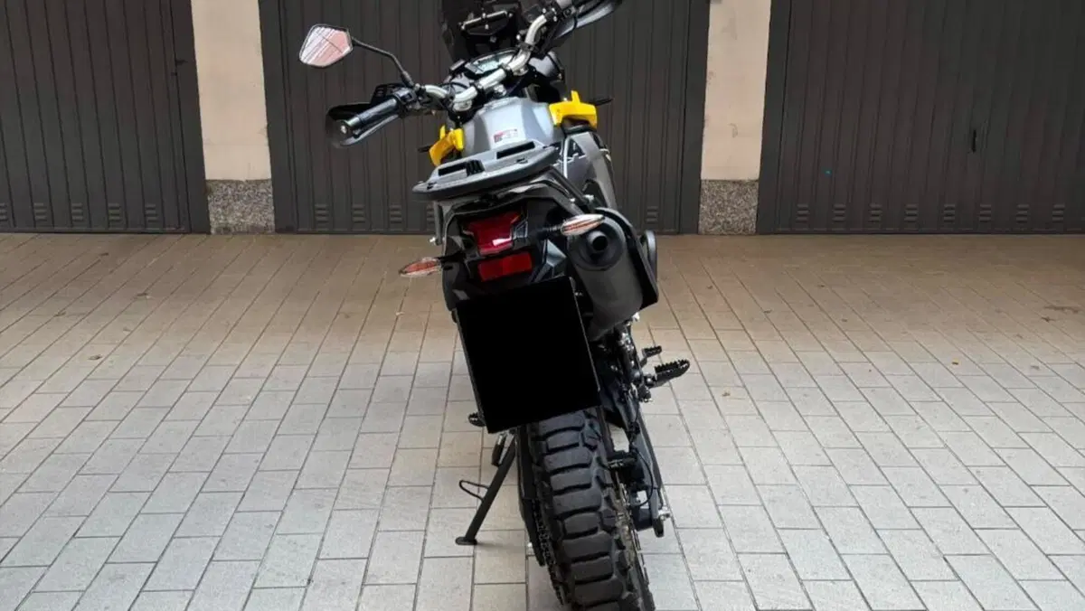 Voge 300 GY Rally (2022)  (3)