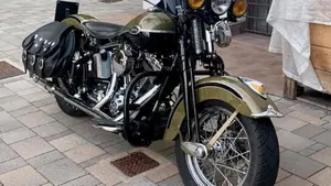 Harley-Davidson 1584 Springer Classic (2006 - 07) - FLSTSC  (11)