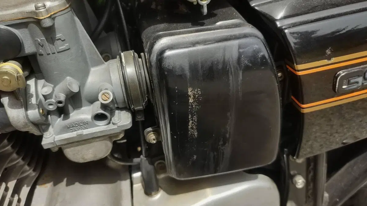 Suzuki GS 750  (5)