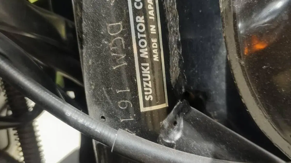 Suzuki GS 750  (11)