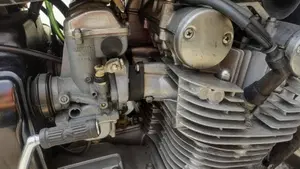 Suzuki GS 750  (15)