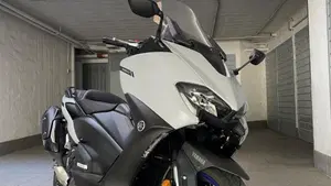 Yamaha T-Max 560 (2020 - 21) 