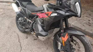 KTM 790 Adventure (2023 - 24)  (2)