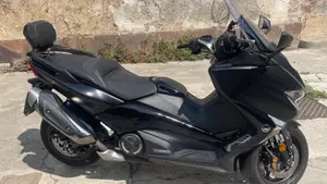 Yamaha T-Max 530 SX (2017 - 19)  (2)