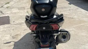 Yamaha T-Max 530 SX (2017 - 19)  (4)