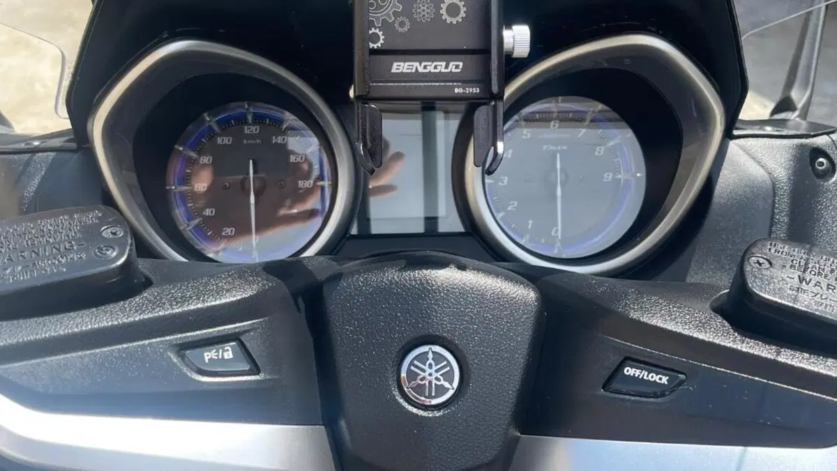Yamaha T-Max 530 SX (2017 - 19)  (5)