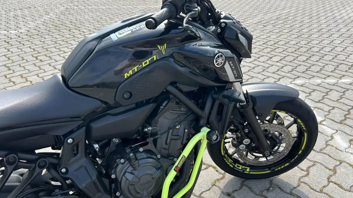 Yamaha MT-07 Pure (2023 - 25)  (5)