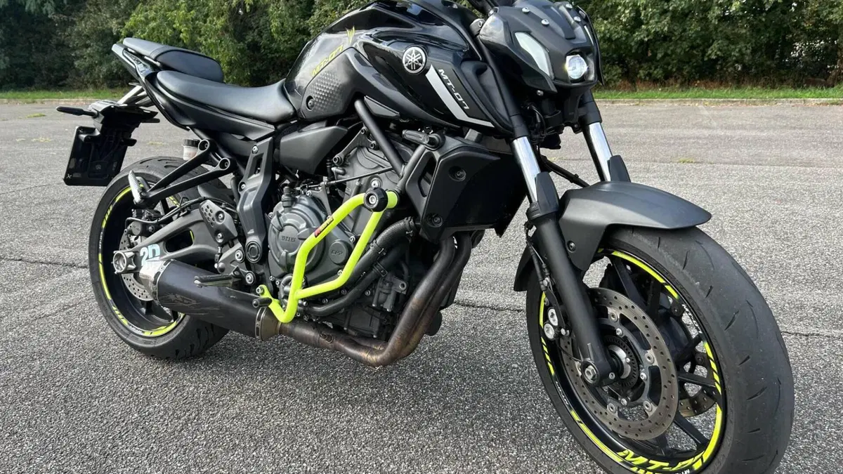 Yamaha MT-07 Pure (2023 - 25)  (11)