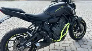 Yamaha MT-07 Pure (2023 - 25)  (16)