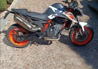KTM 890 Duke R (2021 - 23) - Annuncio 10096936