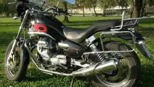 Moto Guzzi   (2)