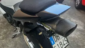 Honda CBR 1000 RR Fireblade (2006 - 07)  (7)