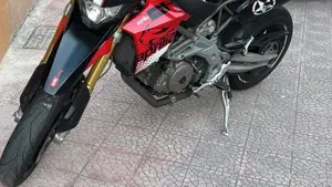 Aprilia Dorsoduro 750 (2009 - 14)  (3)