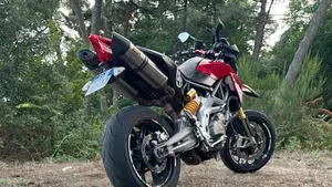 Aprilia Dorsoduro 750 (2009 - 14)  (4)