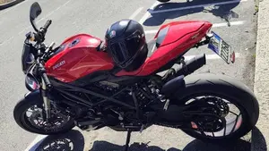 Ducati Streetfighter (2009 - 12)  (5)