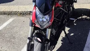 Ducati Streetfighter (2009 - 12)  (6)