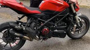 Ducati Streetfighter (2009 - 12)  (8)