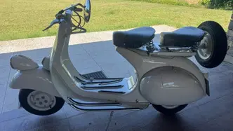 Piaggio VN 125 Faro Basso epoca