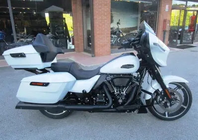 Harley-Davidson Street Glide (2024 - 26) - Annuncio 10097016