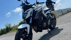Honda CB 650 F (2017 - 18)  (2)