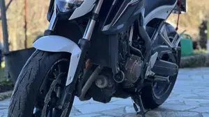 Honda CB 650 F (2017 - 18)  (4)