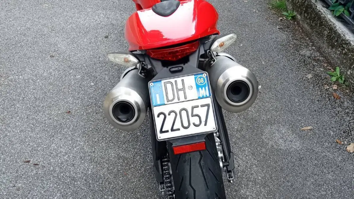 Ducati Monster 696 (2008 - 13)  (3)